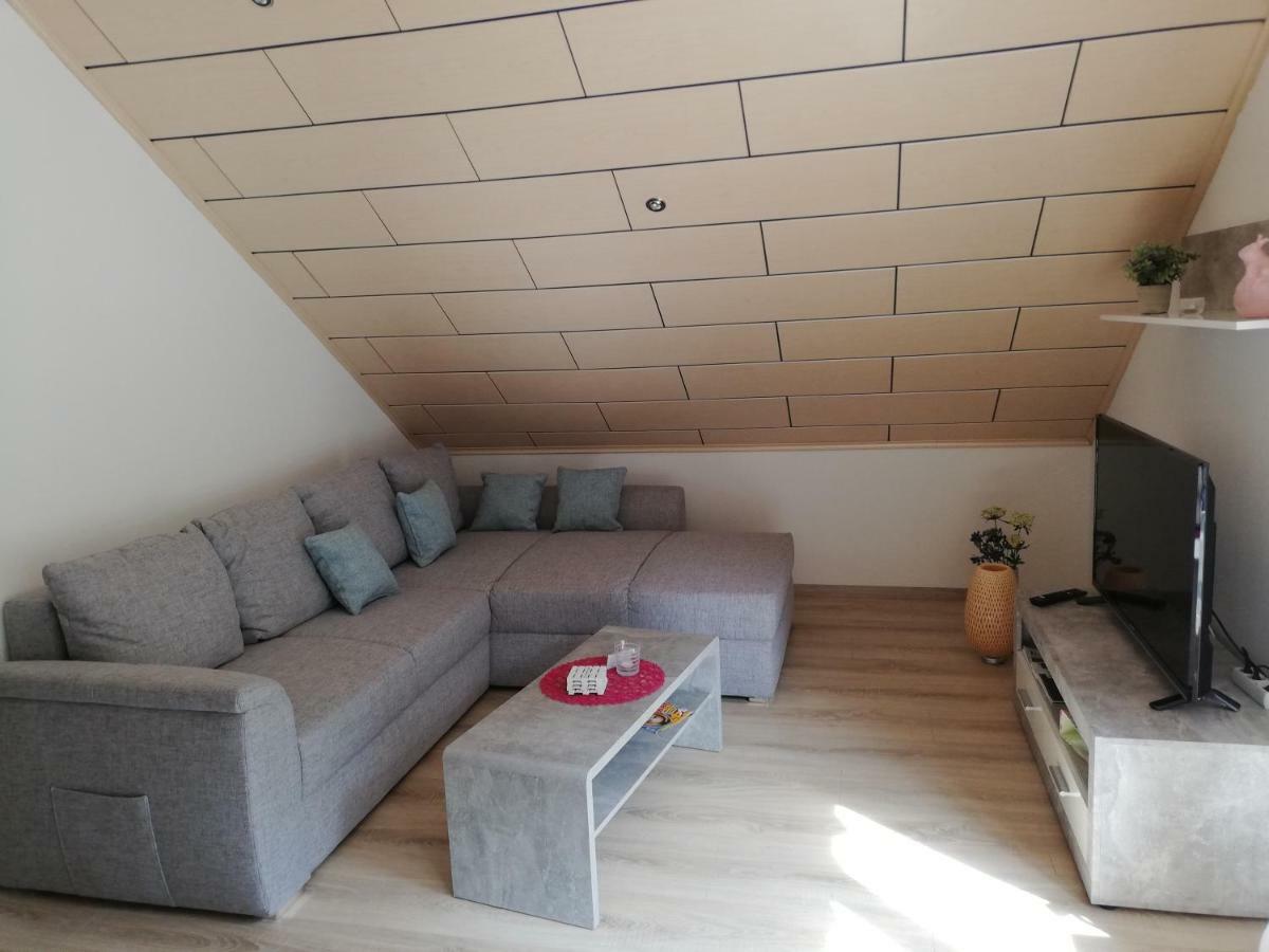 Ferienwohnung An Der Lay Wohnung 2 Bach  Bagian luar foto