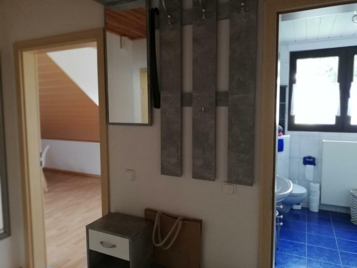 Ferienwohnung An Der Lay Wohnung 2 Bach  Bagian luar foto